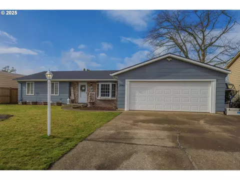 2582 20th St, Springfield, OR 97477