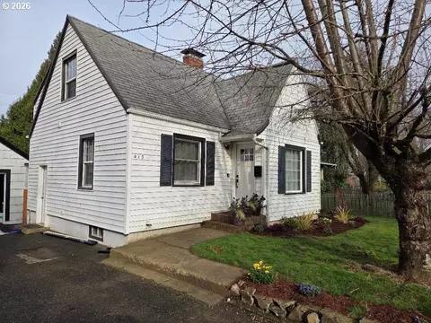 Exterior - 415 SE Roberts Ave, Gresham, OR 97080 photo 11 of 14