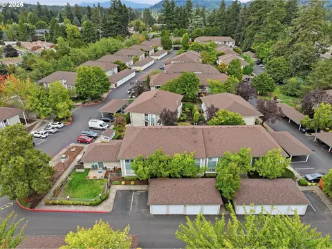 View/Area - 4784 W Powell Blvd #118, Gresham, OR 97030 photo 3 of 6
