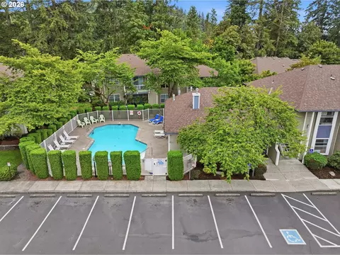 Exterior - 4784 W Powell Blvd #118, Gresham, OR 97030 photo 5 of 5