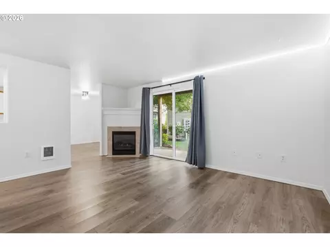 Living - 4784 W Powell Blvd #118, Gresham, OR 97030 photo 2 of 2