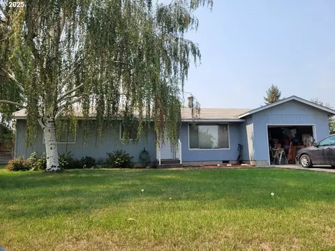 1625 17th St, Baker City, OR 97814