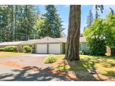 Exterior - 1480 Bond Ln, Eugene, OR 97401 photo 3 of 17