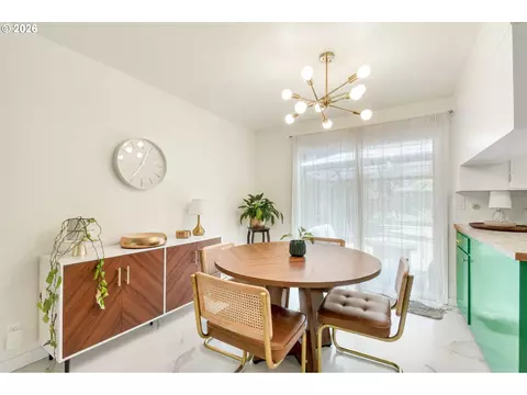 Dining - 1480 Bond Ln, Eugene, OR 97401 photo 1 of 4