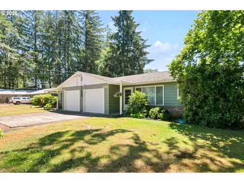 Exterior - 1480 Bond Ln, Eugene, OR 97401 photo 4 of 17