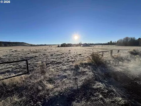 skywalker ln, Chiloquin, OR 97624 photo 7