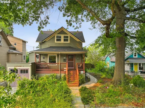 1905 SE Harold St, Portland, OR 97202