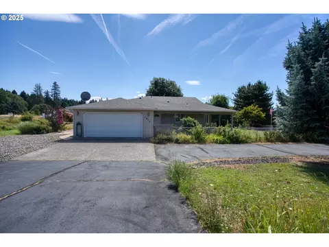1413 SW Brislawn Loop Rd, White Salmon, WA 98672