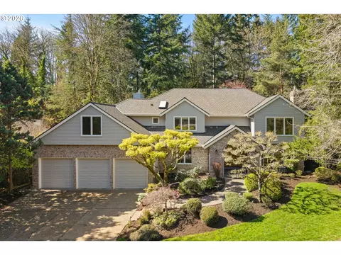 18362 SW Anduin Ter, Lake Oswego, OR 97034