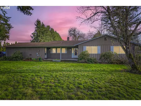 11560 S Mulino Rd, Canby, OR 97013