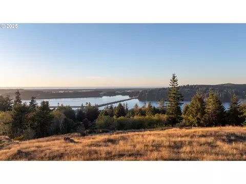 fiddleback rd, North Bend, OR 97459 photo 3