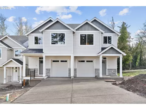 13948 SE Piper Cub Way, Milwaukie, OR 97267