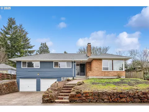 6122 SW 45th Ave, Portland, OR 97221