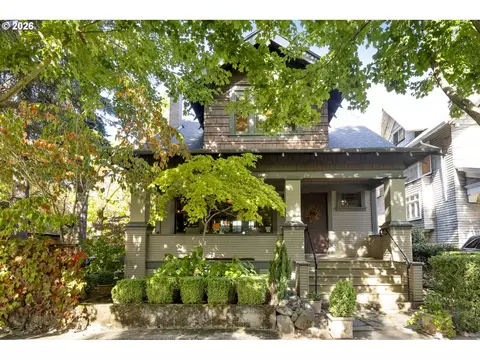 1307 NE Hancock St, Portland, OR 97212