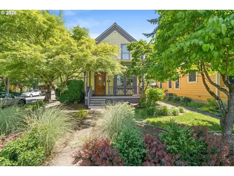 1204 SE 34th Ave, Portland, OR 97214