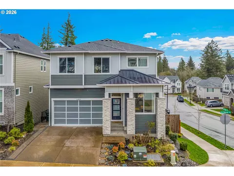 11808 NW Weaver Ln, Portland, OR 97229