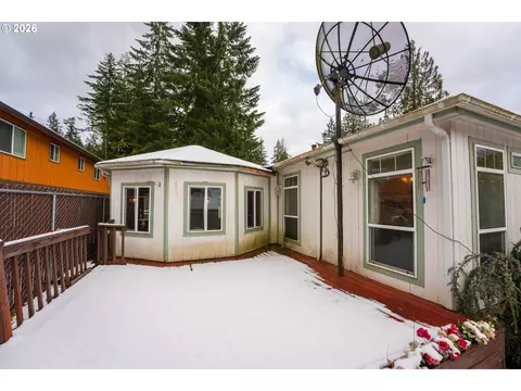 68954 E Cedar Hill Loop, Welches, OR 97067 photo 19