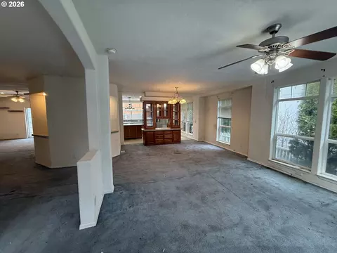 68954 E Cedar Hill Loop, Welches, OR 97067 photo 4