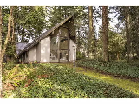 14261 SE Charjan St, Clackamas, OR 97015