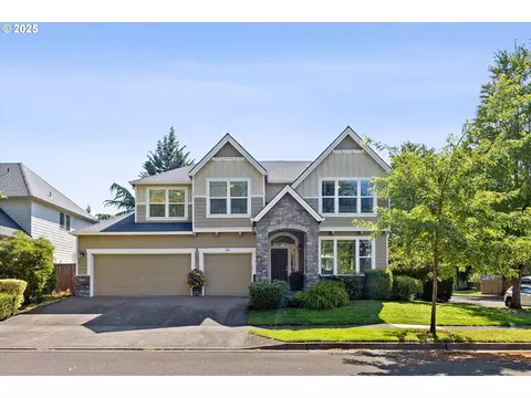 200 N Royal Oak St, Newberg, OR 97132