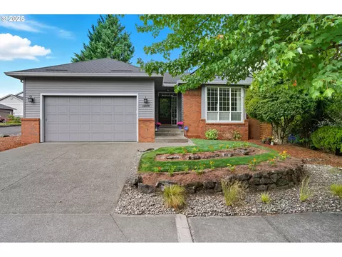 15099 SE Brackenbush Rd, Clackamas, OR 97015