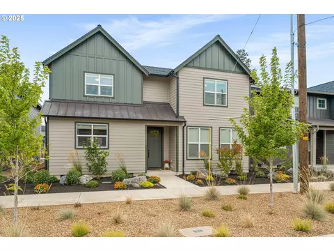 20211 Glen Vista Rd, Bend, OR 97703