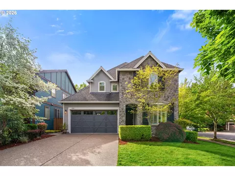 1041 Epperly Way, West Linn, OR 97068