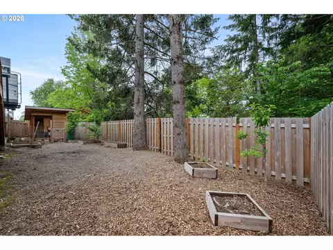 Exterior - 2188 SW Wallula Ln, Gresham, OR 97080 photo 10 of 10