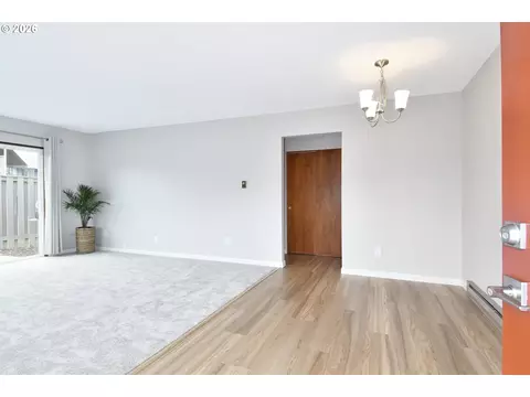 Living - 1514 NE Hogan Dr, Gresham, OR 97030 photo 1 of 6