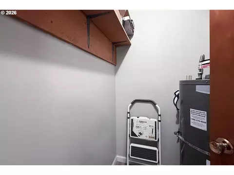 Other - 1514 NE Hogan Dr, Gresham, OR 97030 photo 3 of 8