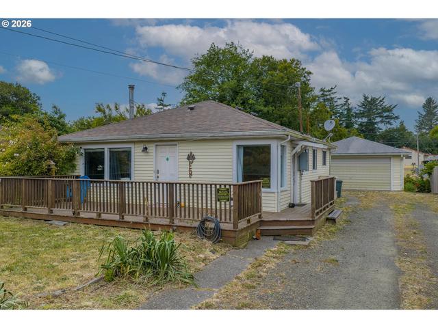 456 N Cammann St, Coos Bay, OR 97420