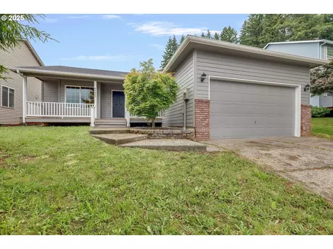 37557 Goldenrain St, Sandy, OR 97055