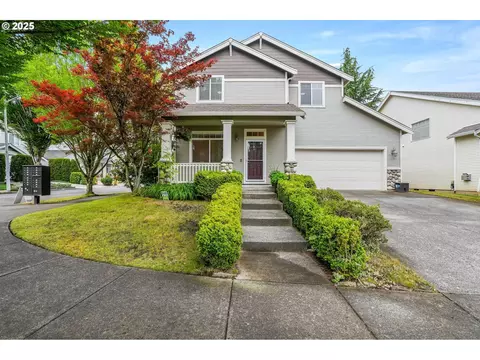 19613 SE 32nd St, Camas, WA 98607