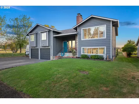 1201 SE Jacquelin Dr, Hillsboro, OR 97123