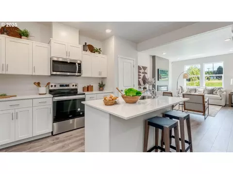 3427 SW Hartley Ave, Gresham, OR 97080 photo 10