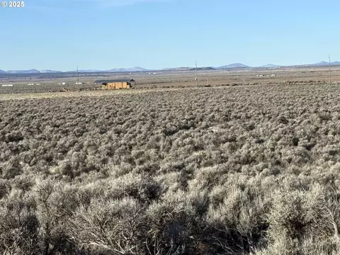 casad ln, Christmas Valley, OR 97641