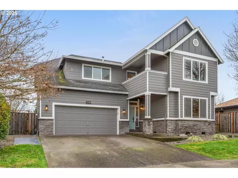 33790 NE Kern Ct, Scappoose, OR 97056