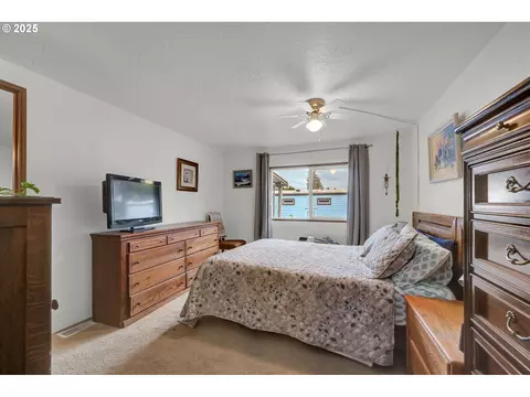 34185 El Roble Ave, Eugene, OR 97405 photo 8