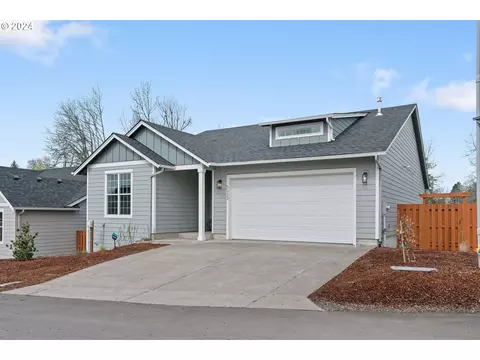 9344 Glory Ct, Salem, OR 97305