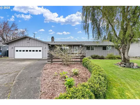 3323 Ginkgo Way, Eugene, OR 97404
