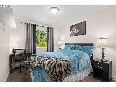 Bedroom - 37989 Killarney St, Sandy, OR 97055 photo 6 of 7
