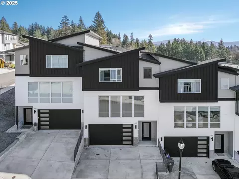 1870 N 23rd St, Washougal, WA 98671
