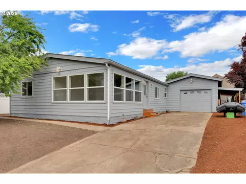 4989 Cone Ave, Eugene, OR 97402