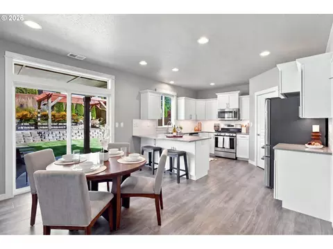 Dining - 2007 S 59th St, Springfield, OR 97478 photo 1 of 2
