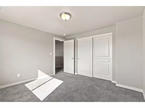 Bedroom - 2007 S 59th St, Springfield, OR 97478 photo 7 of 9