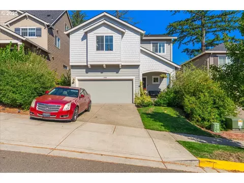17019 SE Rhododendron St, Happy Valley, OR 97086