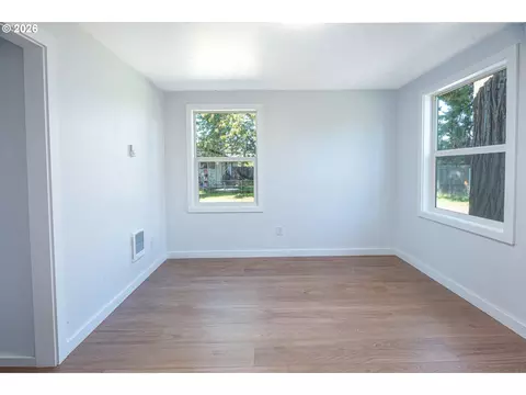 Other - 5418 A St, Springfield, OR 97478 photo 2 of 3