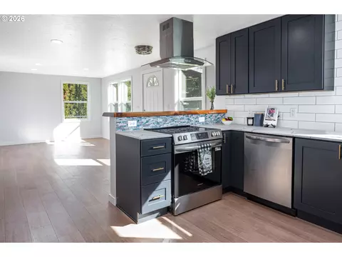 Kitchen - 5418 A St, Springfield, OR 97478 photo 7 of 7