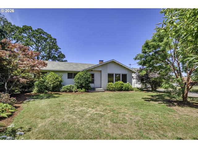 8415 SW River Rd, Hillsboro, OR 97123