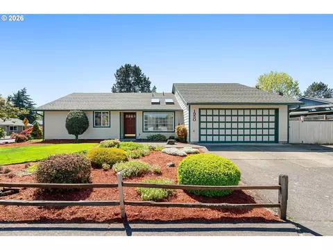 1950 SW Leewood Dr, Beaverton, OR 97003
